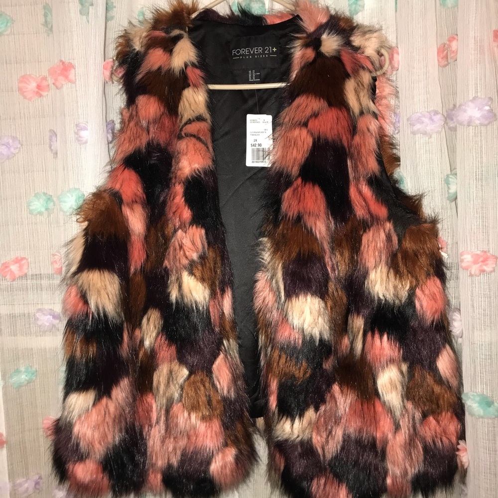 Forever 21 + faux fur vest